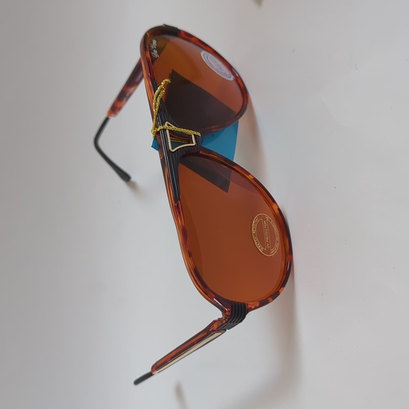 NWT True Vintage Sports Aviator Black & Tortoise frame w/"De'Vons" logo sunglass - Picture 3 of 5